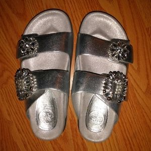 Guess  women's sandals New sz 6M